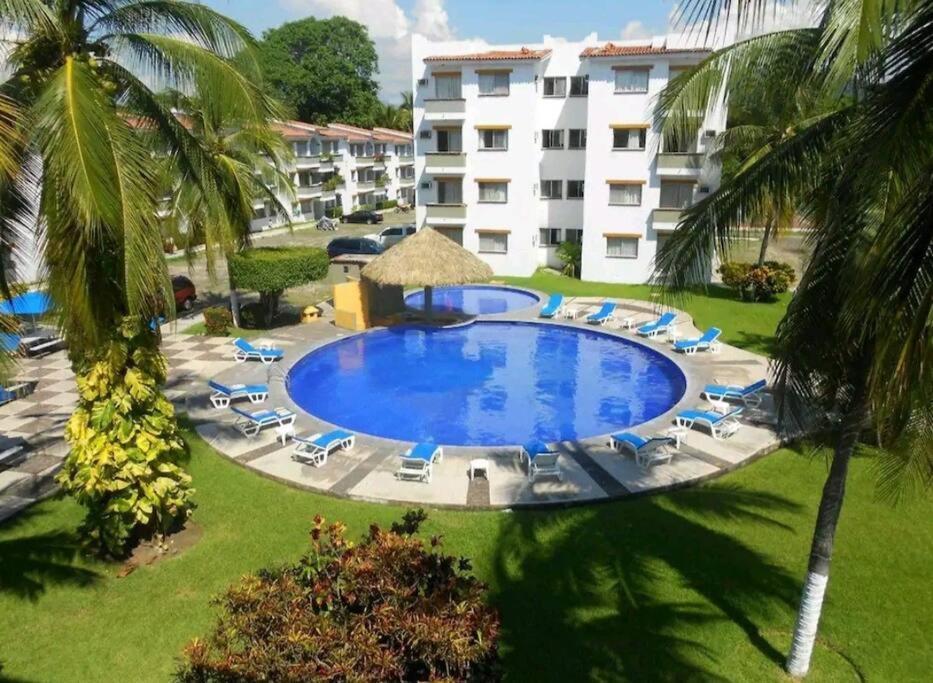Magnifico Departamento, Cocina Equipada, 2 Recamaras 2 Banos , Hasta 6 Personas, 3 Albercas, Playa A 50 Mts Wifi, Aire Acondicionado Apartment Манзанило Екстериор снимка