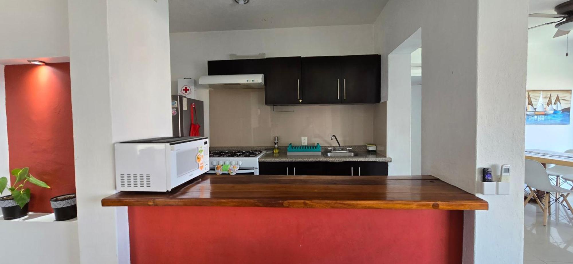 Magnifico Departamento, Cocina Equipada, 2 Recamaras 2 Banos , Hasta 6 Personas, 3 Albercas, Playa A 50 Mts Wifi, Aire Acondicionado Apartment Манзанило Екстериор снимка